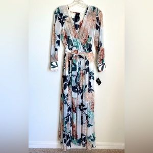 NWT - Kate and Lily - Size 4 Floral Maxi Dress